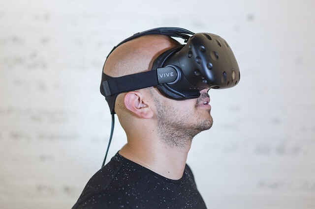 gogle do wirtualnej rzeczywistości